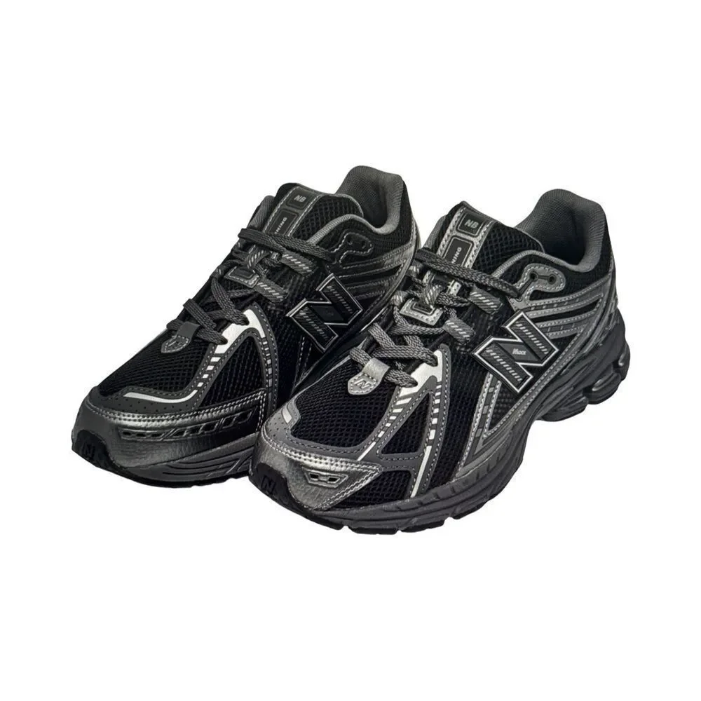 New Balance 1906R Sneakers